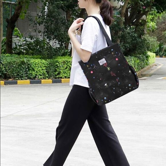 Kamo Lightweight shoulder bag/tote.  NEW - Picture 2 of 10